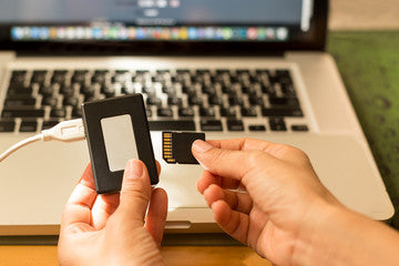 Lettore di Schede USB-C 3-in-1 OTG (SD, microSD, USB)