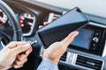 Hub di Ricarica USB per Console Centrale Tesla Model 3/Y